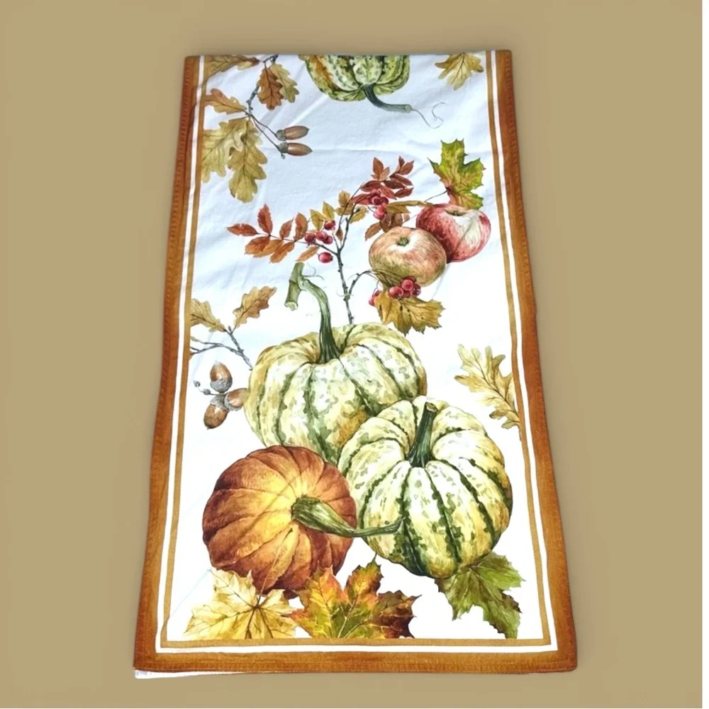 Williams-Sonoma Thanksgiving Heirloom Pumpkin Table Runner